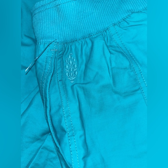 *NWOT* FP Movement Mesmerize Me Solid Pants - Poolside - Picture 8 of 8